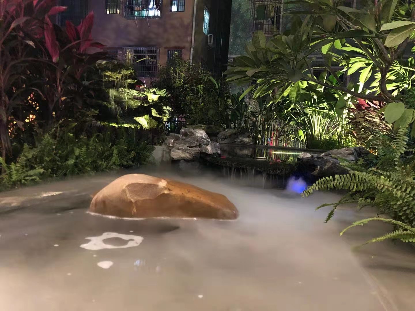Baiyu Hotel (Guangzhou Konggang Avenue Longgui Jinbo Plaza Branch) 3*