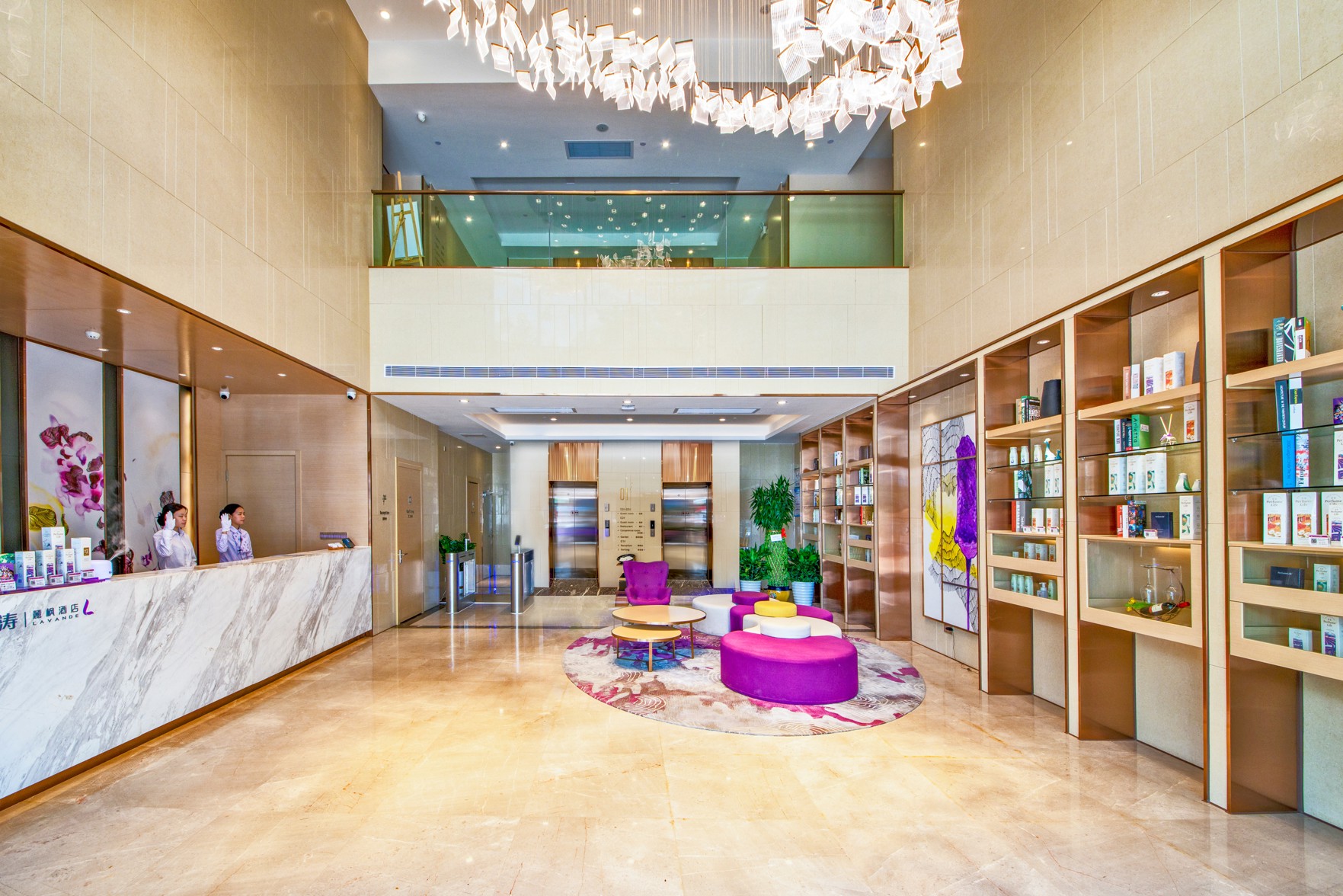 Baiyu Hotel (Guangzhou Konggang Avenue Longgui Jinbo Plaza Branch) 3*