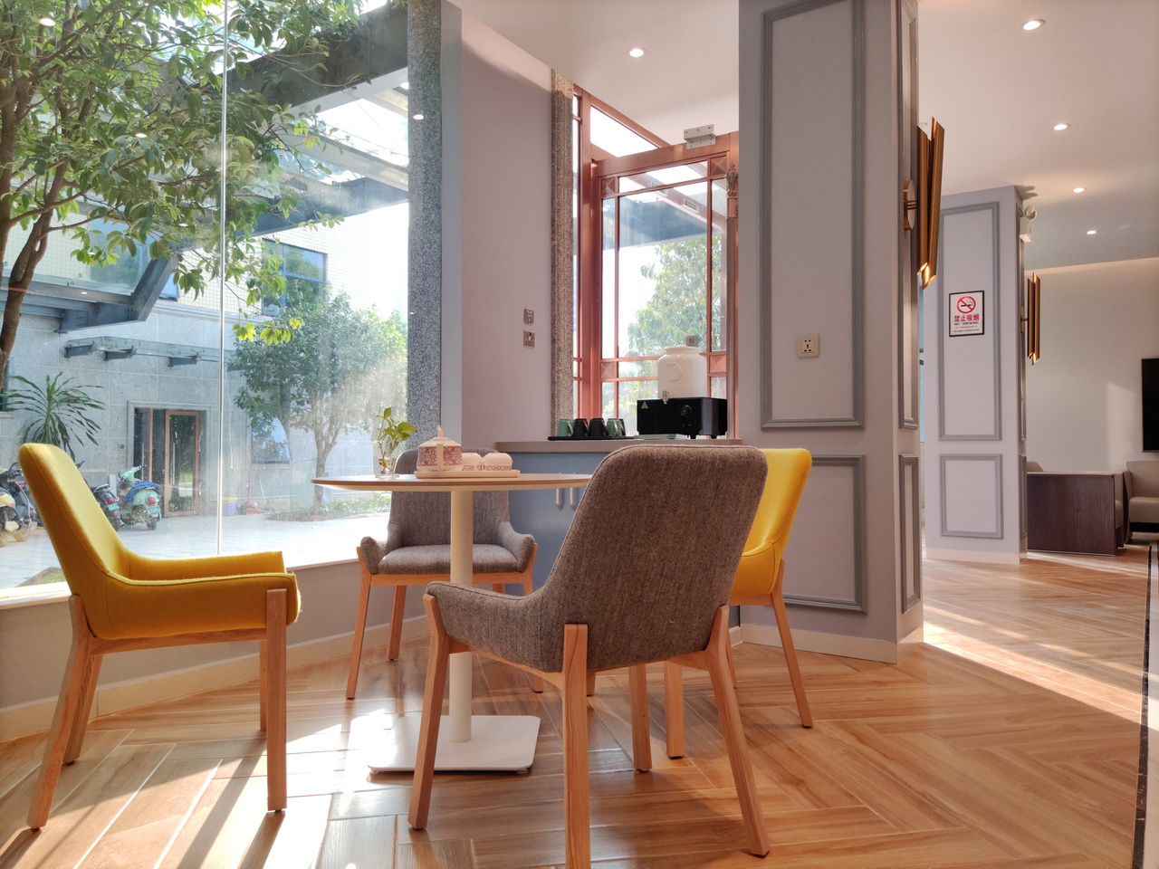 Magnotel Hotel (Nanning Youyi Road) 3*