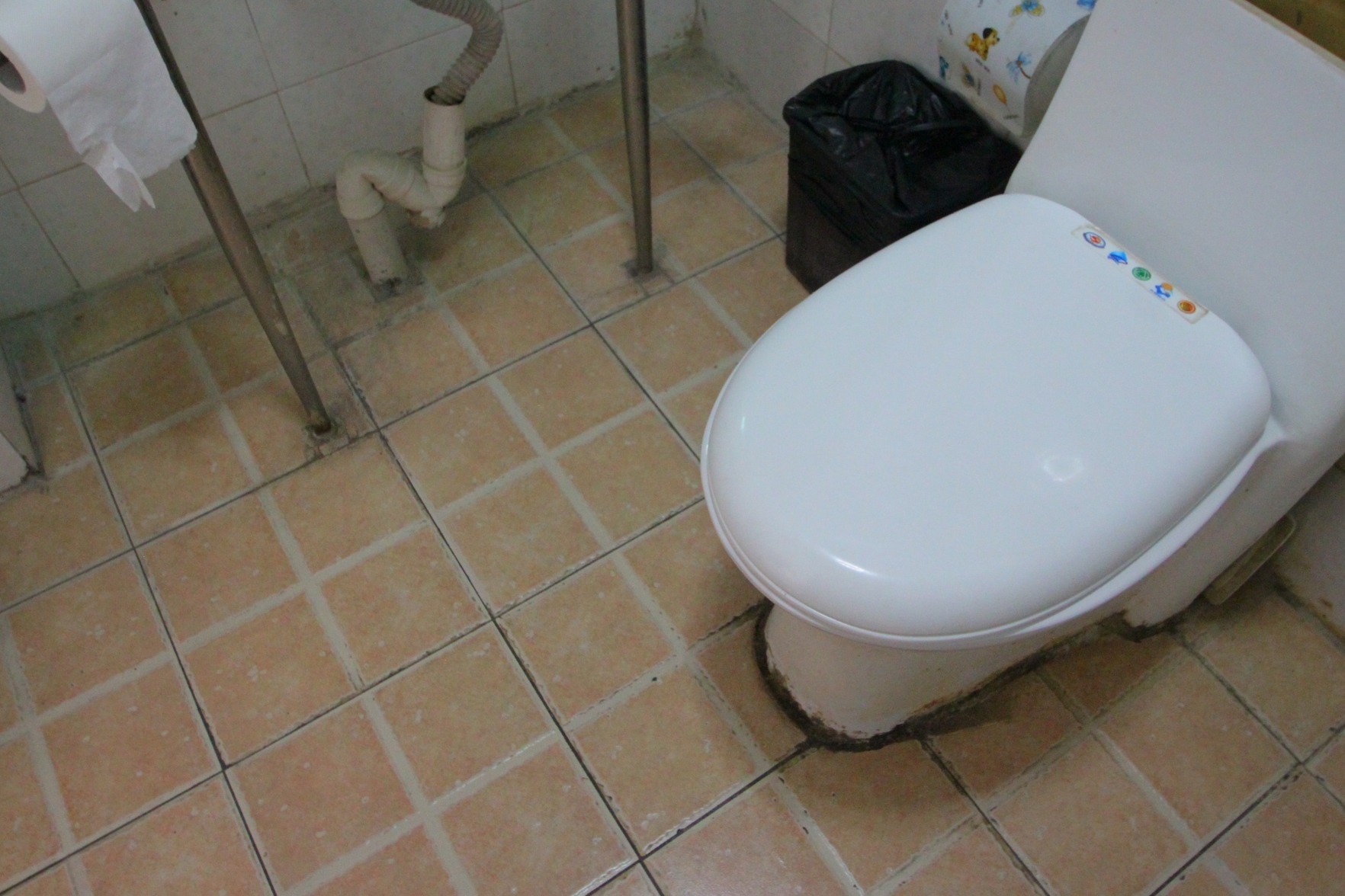 100 Inn Liangpin Hotel (Shanghai Chedun Film City) 2*