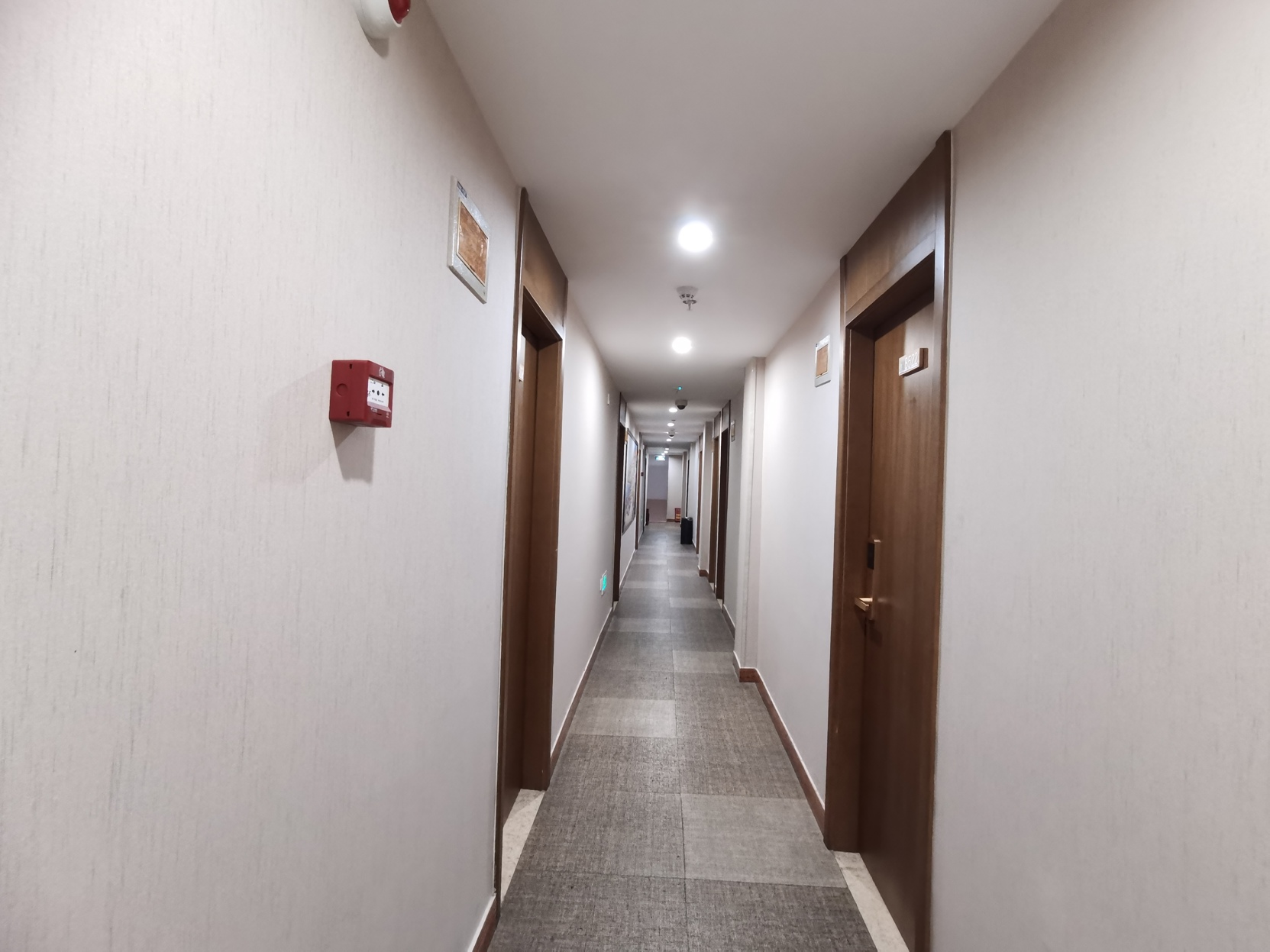 100 Inn Liangpin Hotel (Shanghai Chedun Film City) 2*