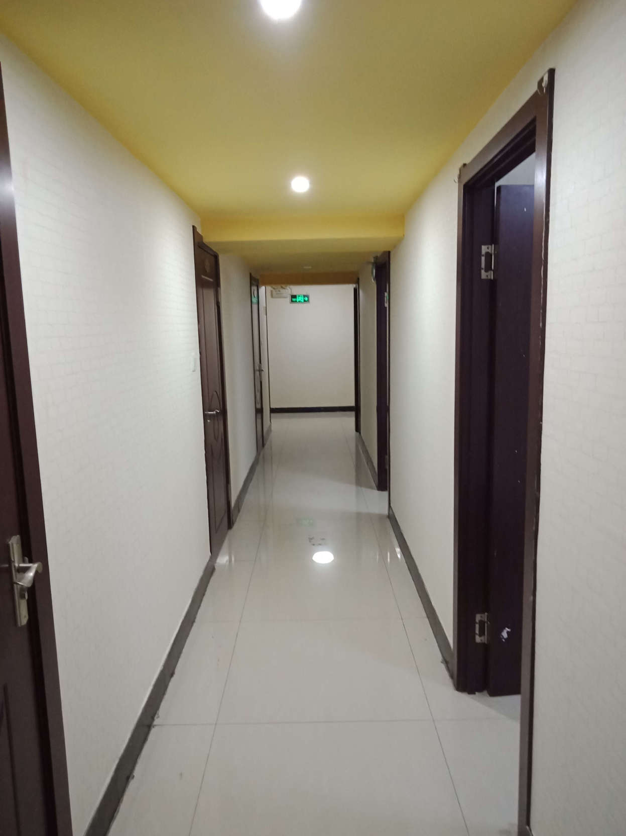 Changchun Mayflower Fashion Hotel 1*