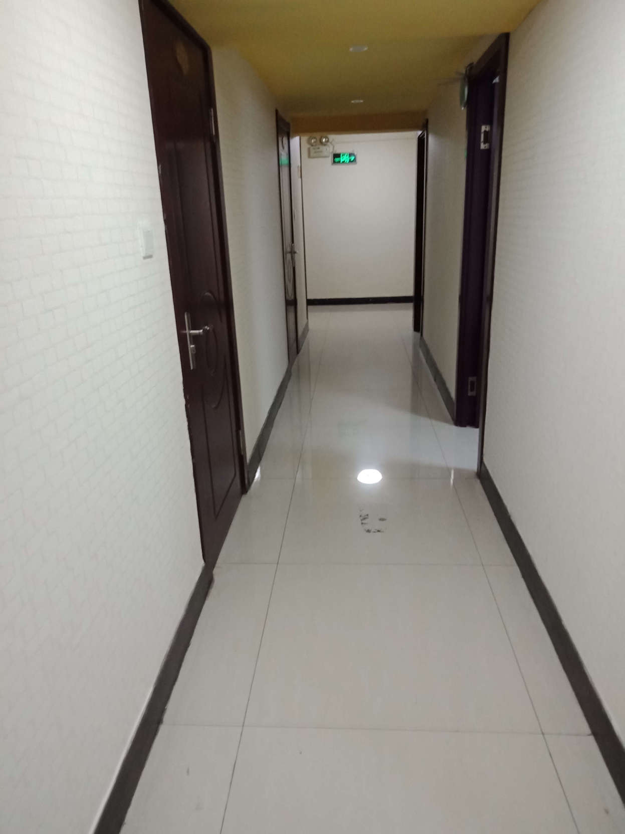 Changchun Mayflower Fashion Hotel 1*