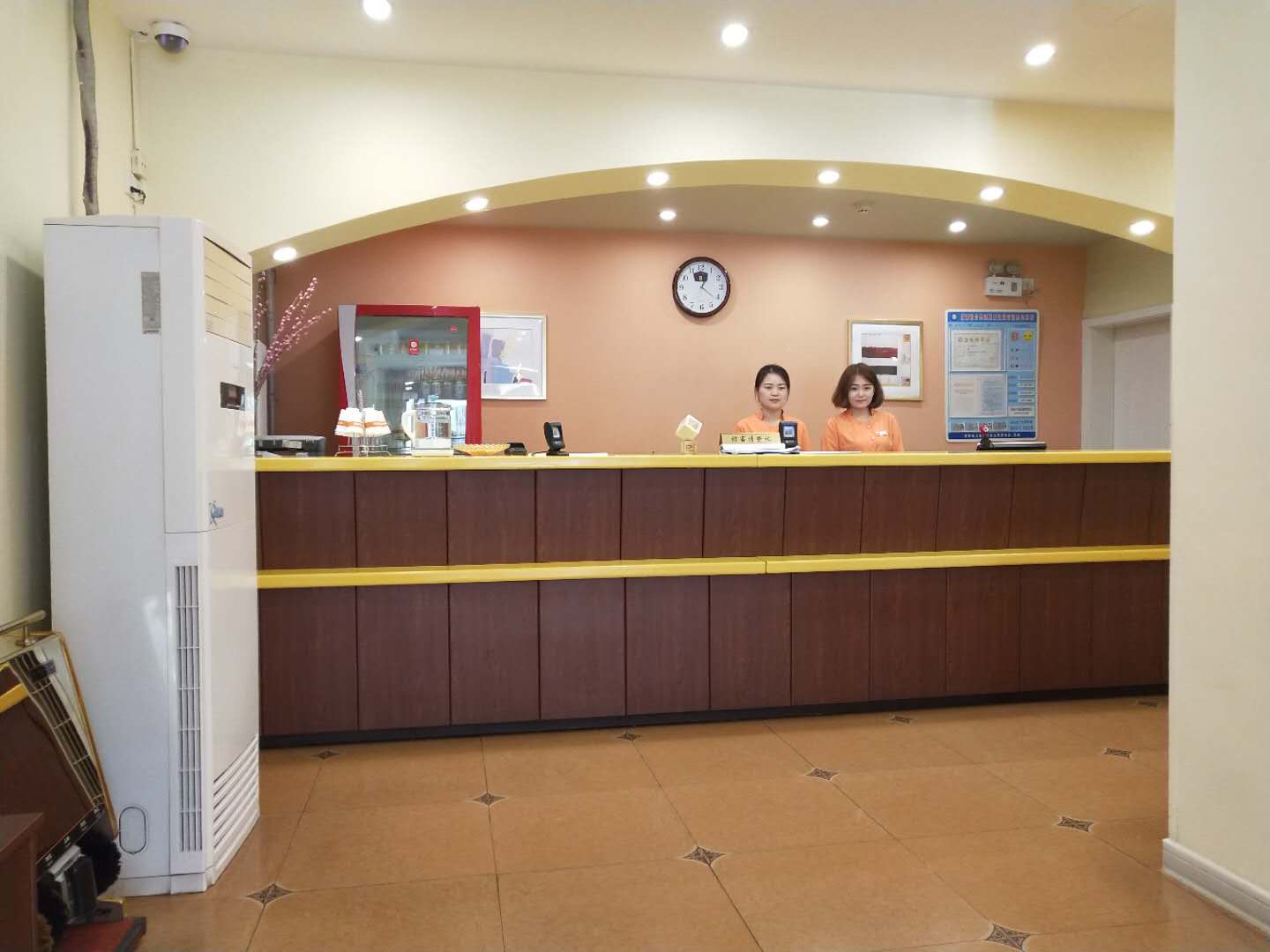 Homeinn · neo (Jiuquan Changxing Market Hantang Food Street) 3*