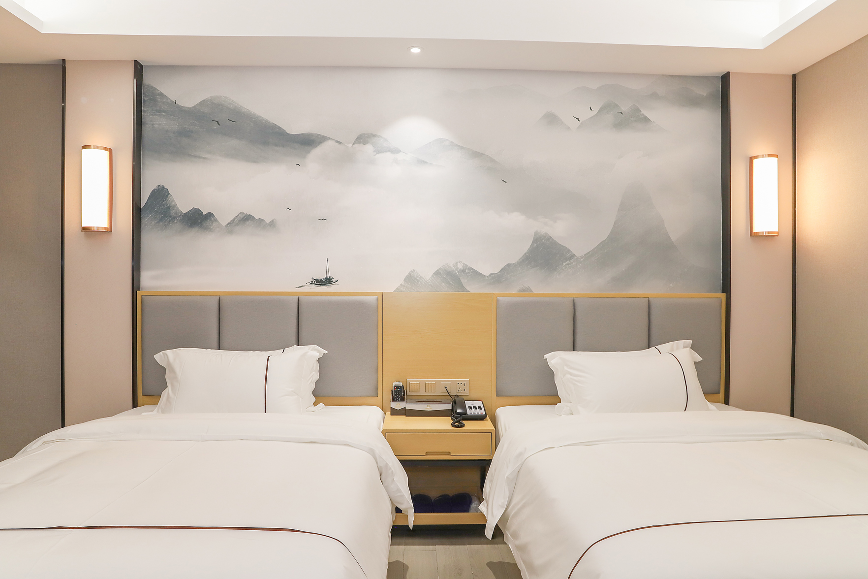Baocheng Boutique Hotel (Dongguan Guanyinshan Resort) 2*