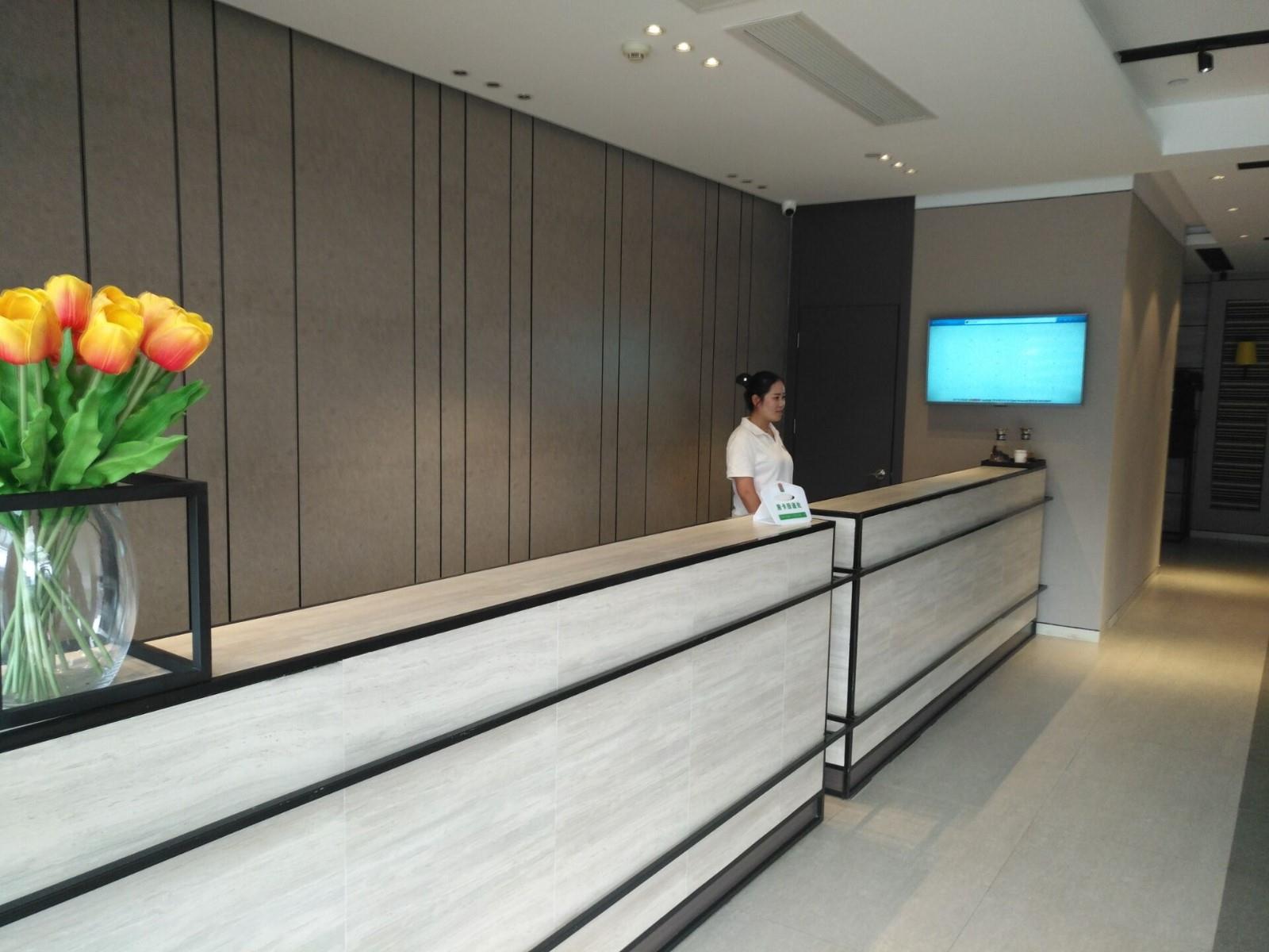 Motel 168 Qidong Lvsi Town West Huancheng Road Branch 2*