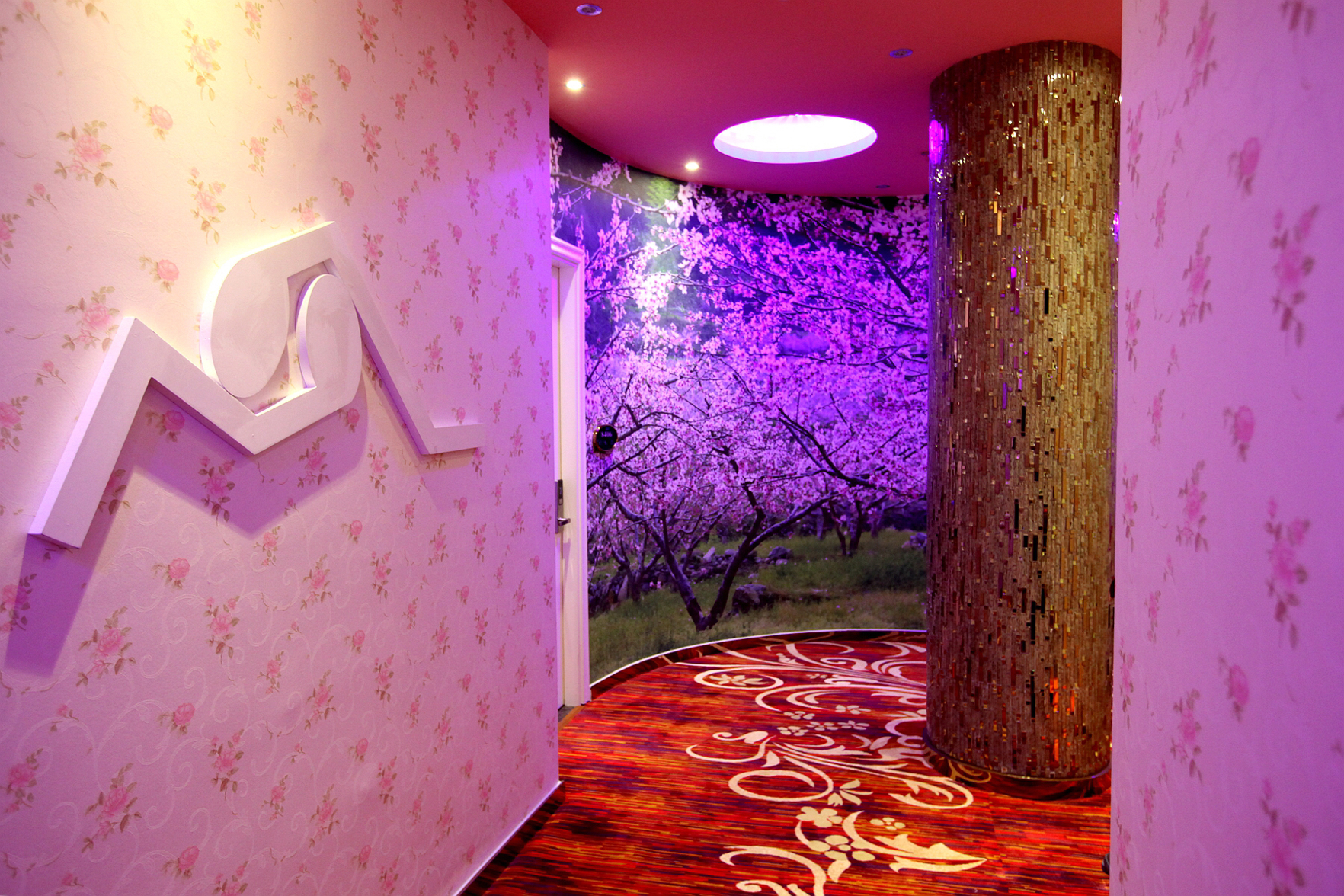 Dongyang Manju Theme Hotel 1*