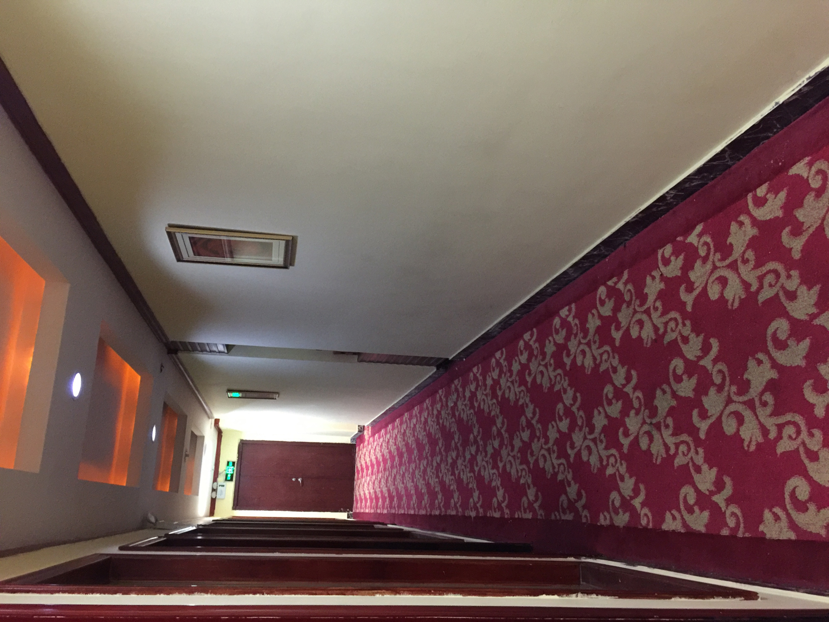 Jiaxuan.shangpin Hotel(Dongguantangxia Garden New Street Store) 2*