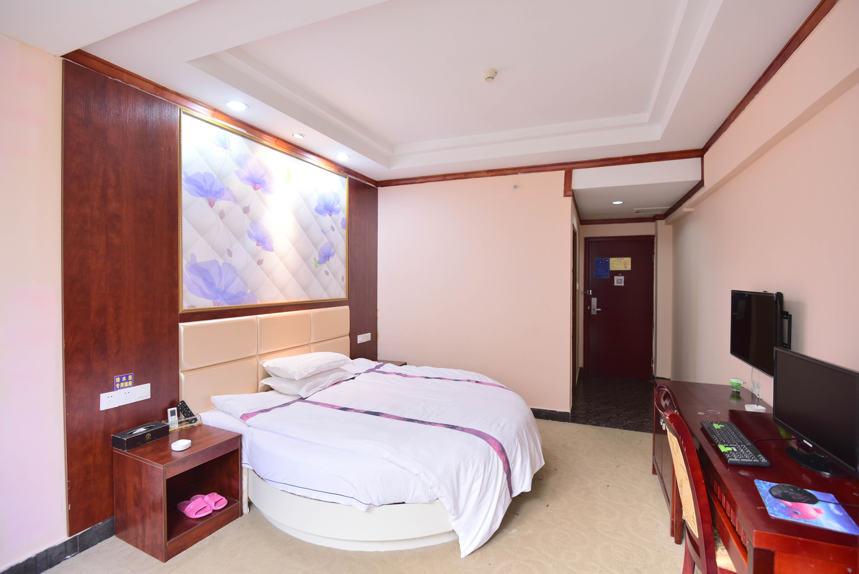 Jiaxuan.shangpin Hotel(Dongguantangxia Garden New Street Store) 2*