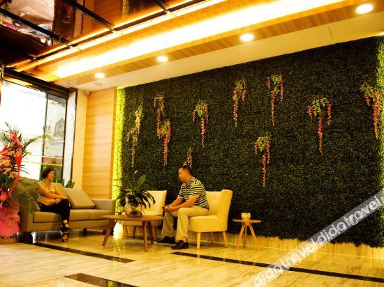 Xingyue Hotel (Jiangnan Bus Terminal Dashatian Subway Station) 2*