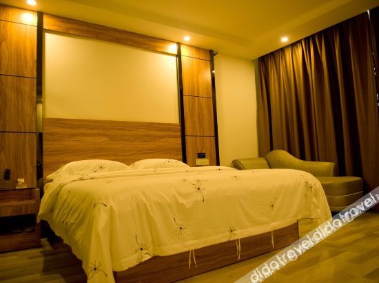 Xingyue Hotel (Jiangnan Bus Terminal Dashatian Subway Station) 2*