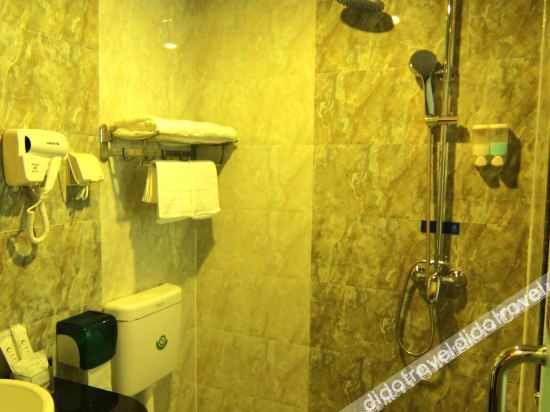 Xingyue Hotel (Jiangnan Bus Terminal Dashatian Subway Station) 2*
