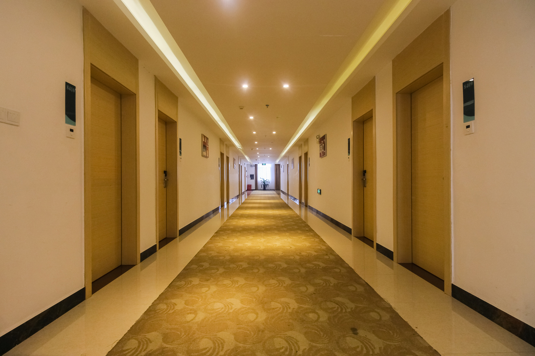 Jinlong Yousu Hotel 2*