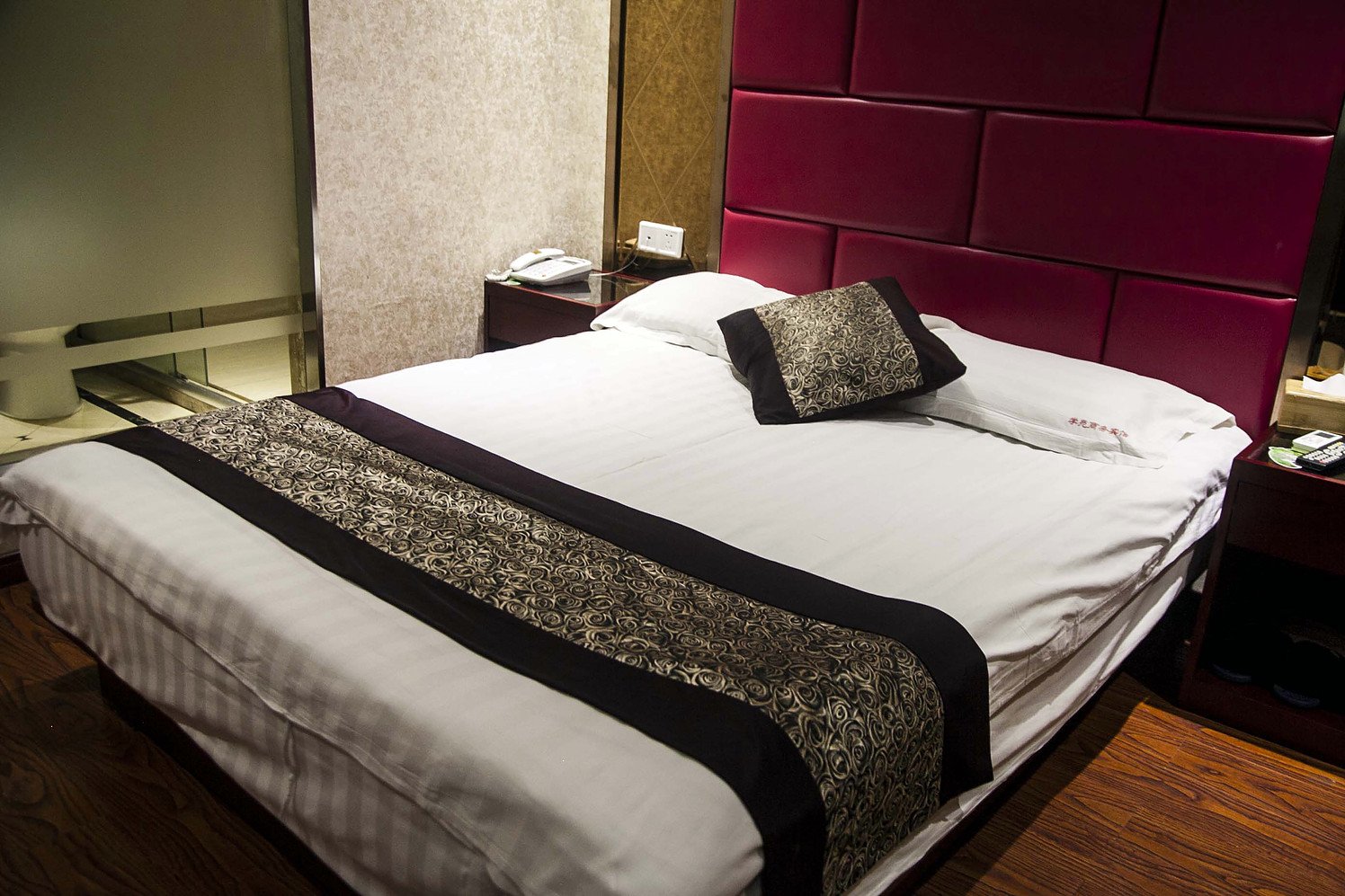 Xueyuan Hotel 2*