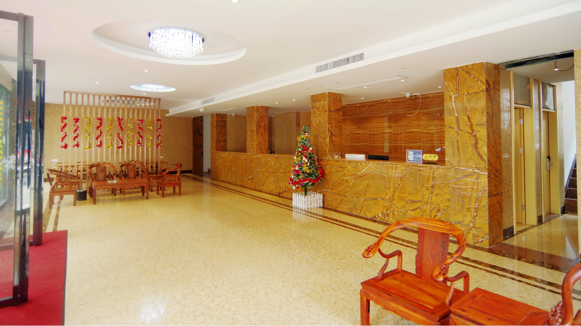 Zhongya Hotel 2*