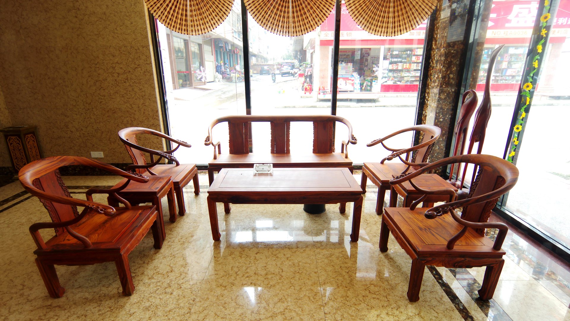 Zhongya Hotel 2*