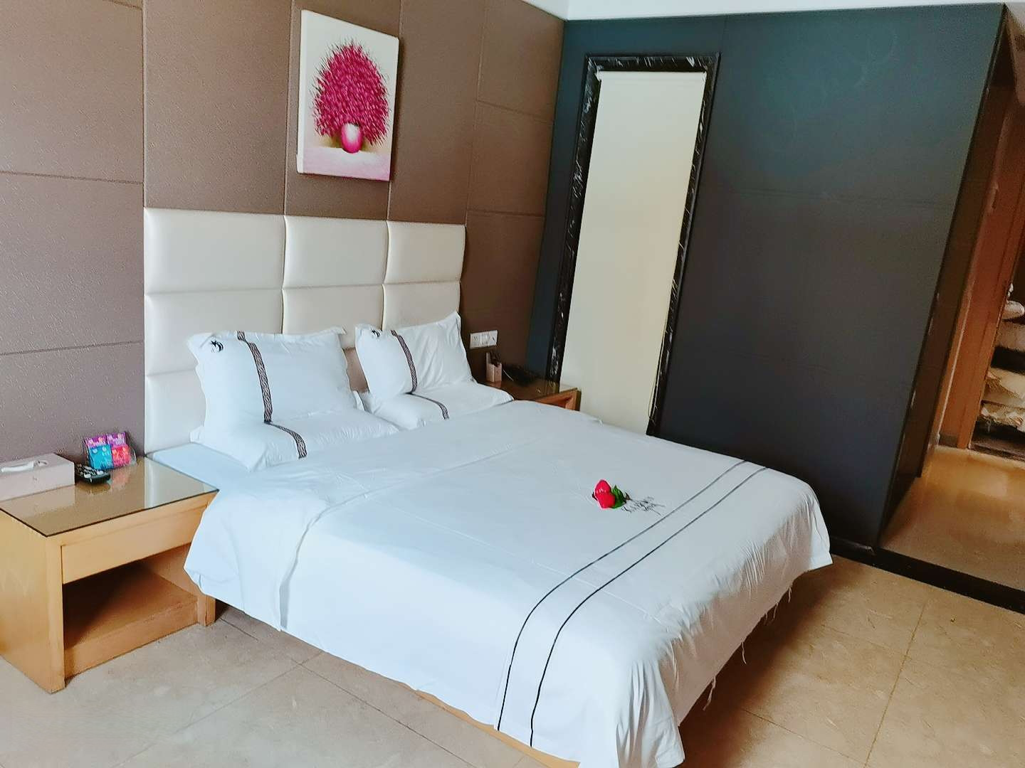 Carlton Hotel (Foshan Taigang City) 2*