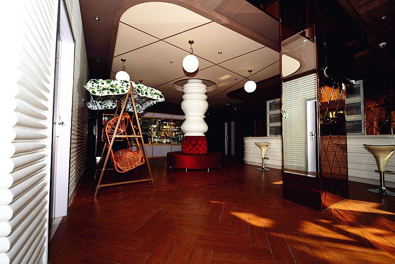 Chocolate Boutique Hotel (Harbin Nongda Shop) 2*