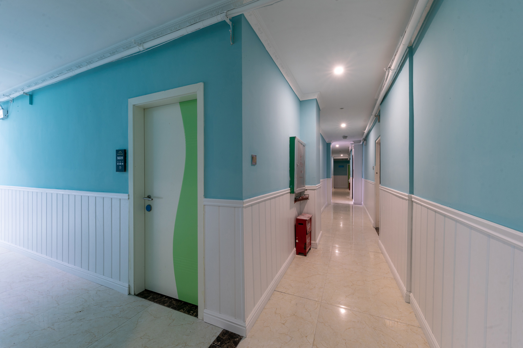 GOLIND Boutique Hotel (Haikou East Railway Station) 2*