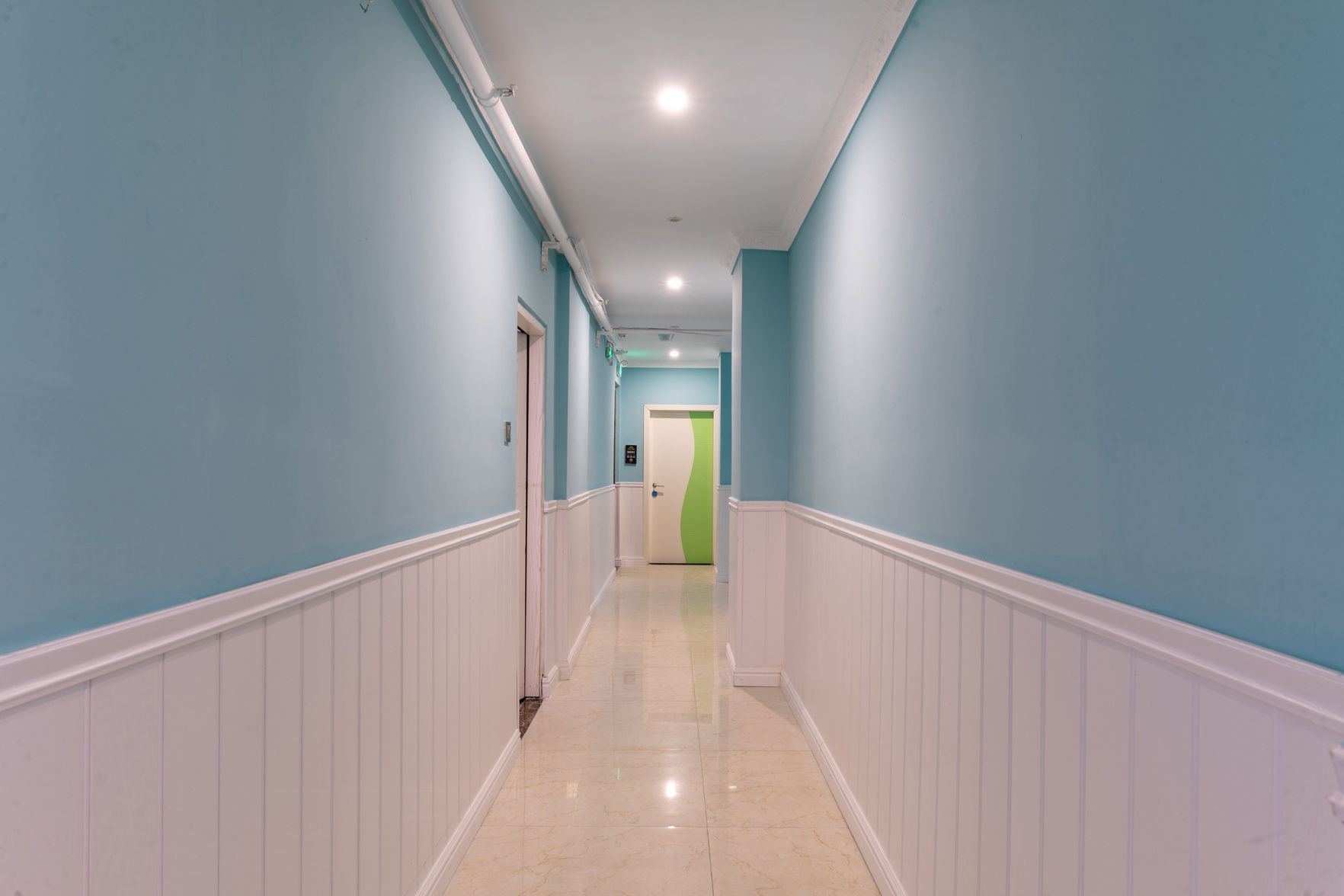 GOLIND Boutique Hotel (Haikou East Railway Station) 2*