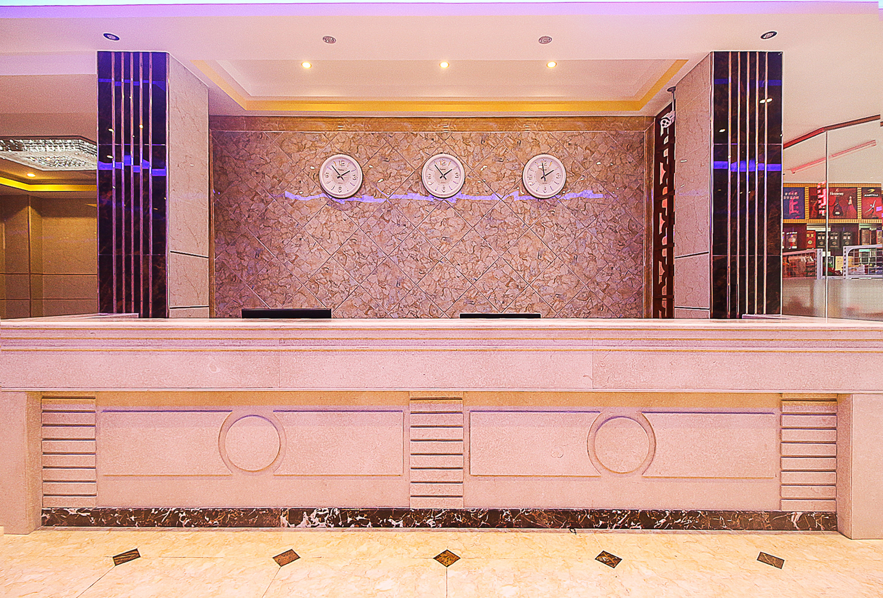 GOLIND Boutique Hotel (Haikou East Railway Station) 2*