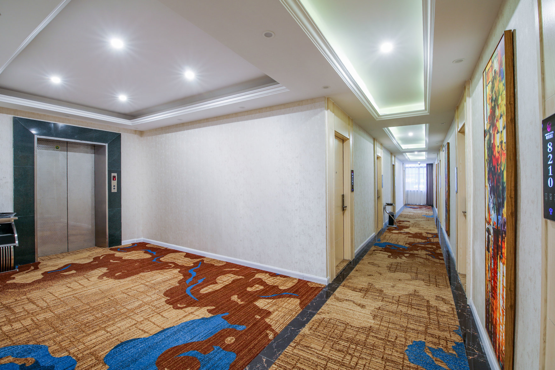 24h Of the only Beauty Hotel (Dongguan Jinhua Hotel) 2*