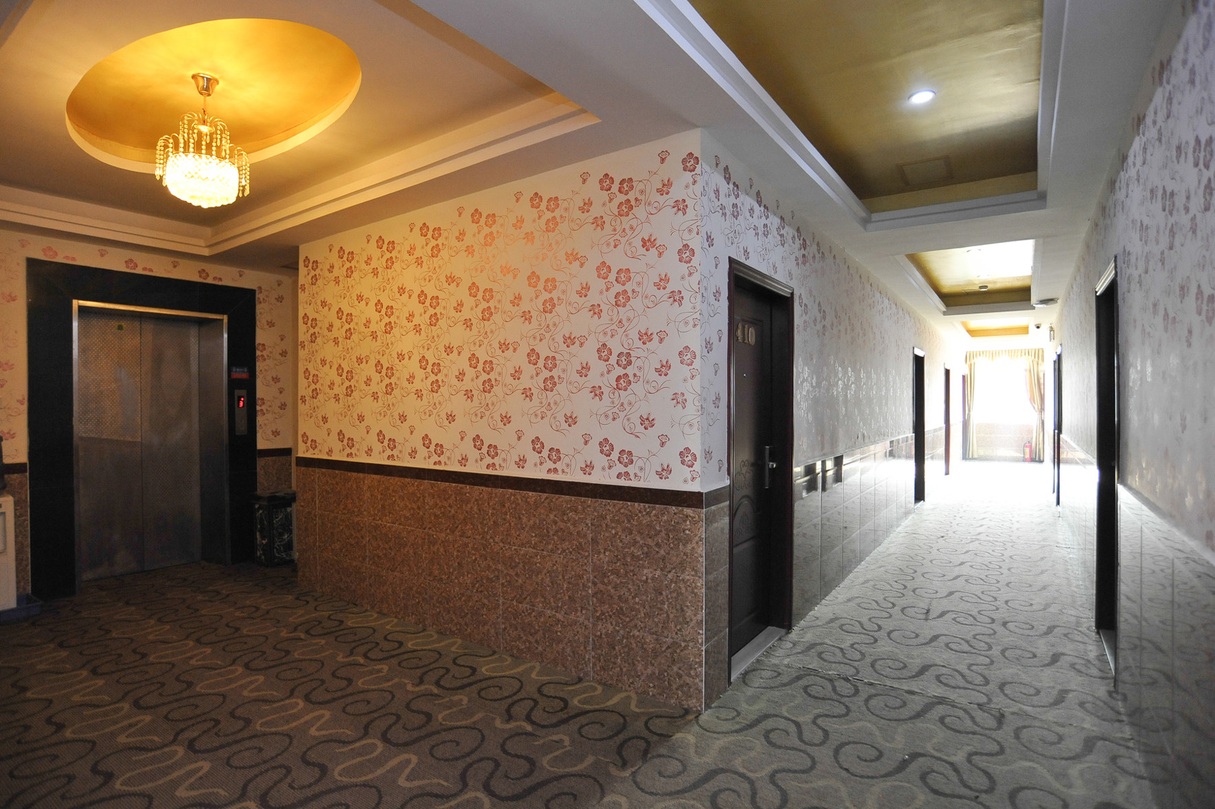 24h Of the only Beauty Hotel (Dongguan Jinhua Hotel) 2*