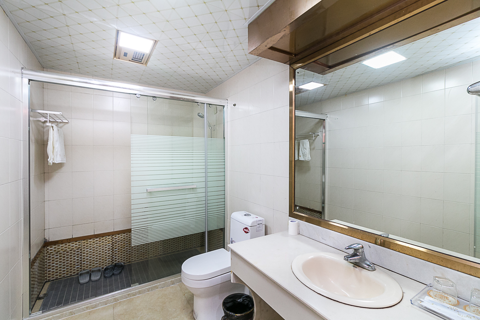 Yongkang Guidu Garden Hotel 2*