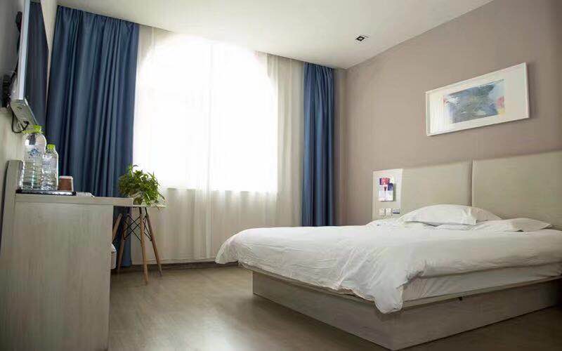 Grace Inn Hotel (Yantai Longkou Railway Station Tonghai Road) 2*