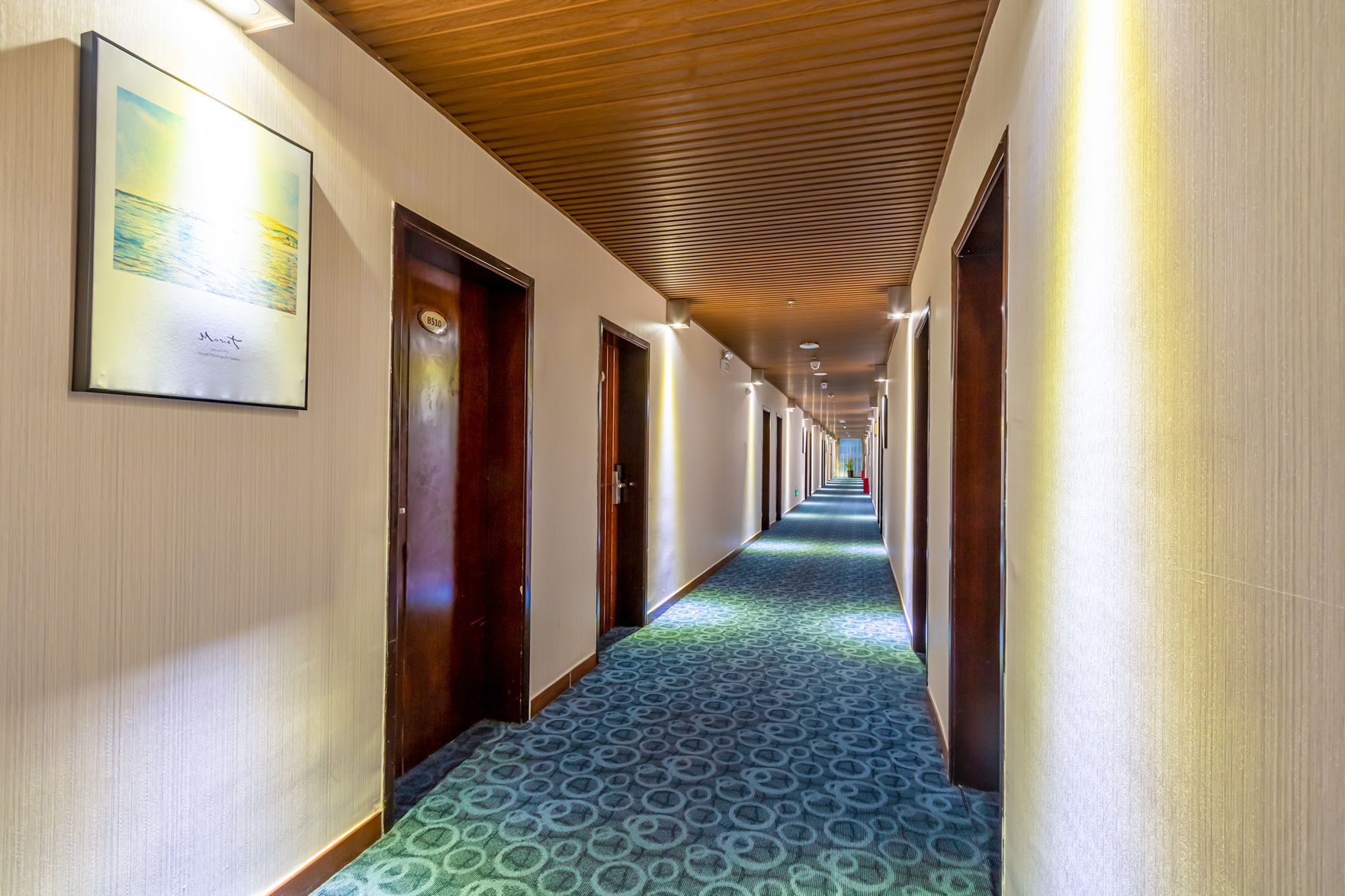 Baili Business Hotel 2*