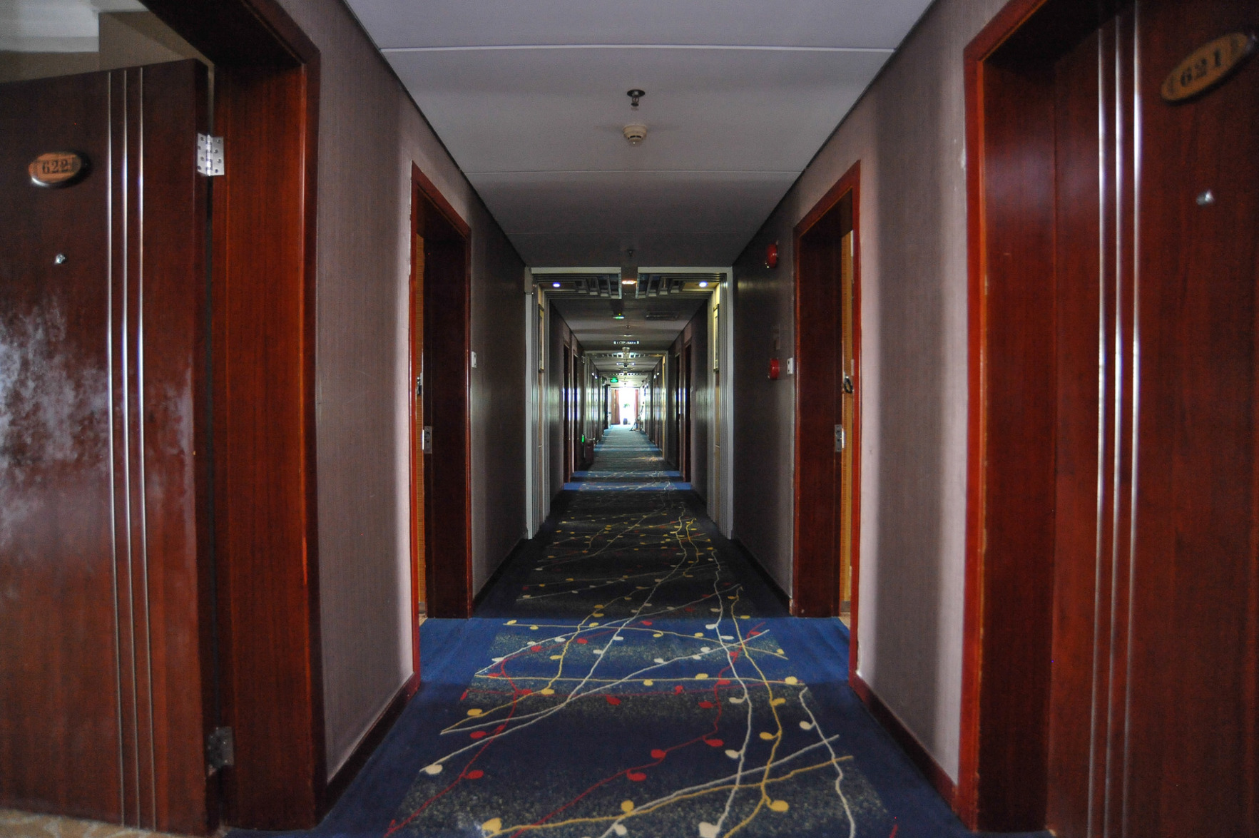 Baili Business Hotel 2*