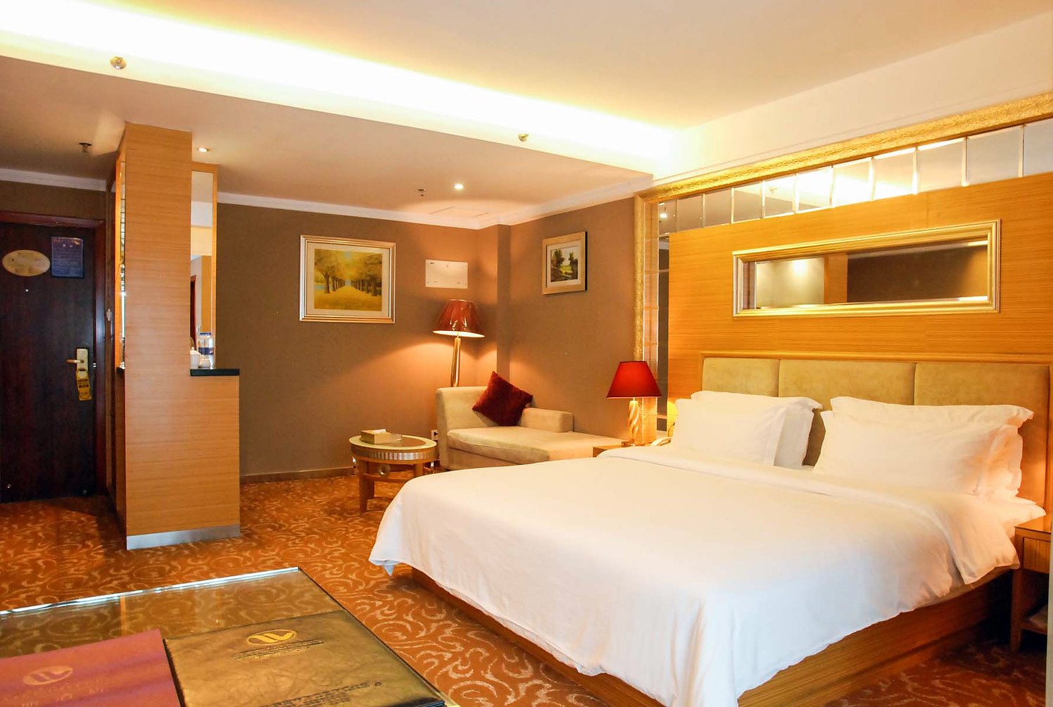 Baili Business Hotel 2*