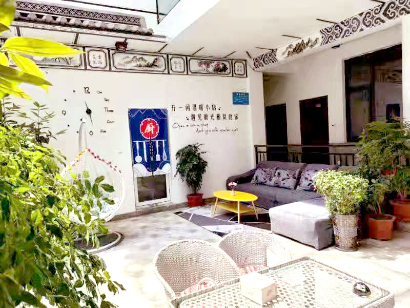 taifengbieyuankezhan 2*