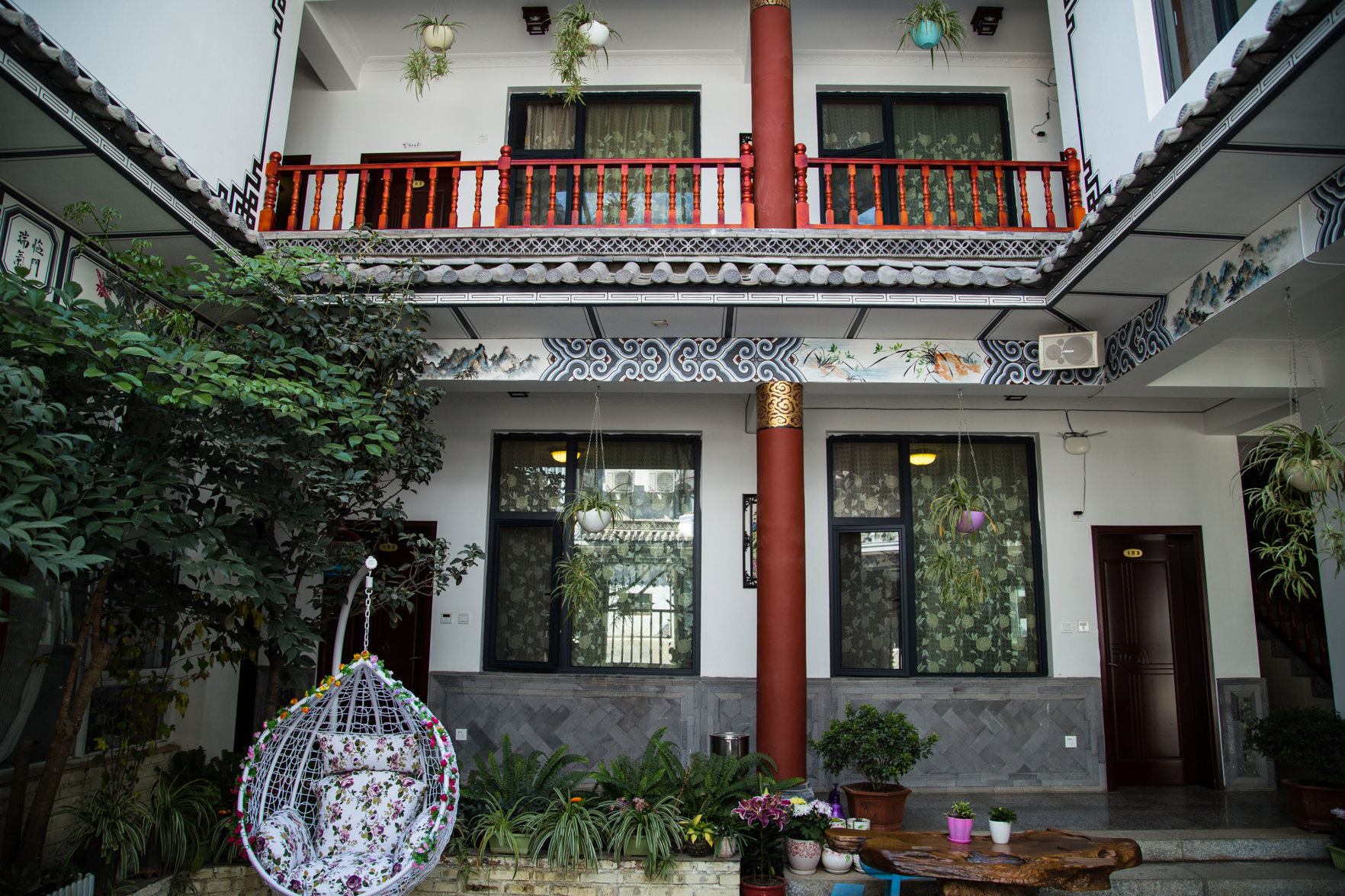 taifengbieyuankezhan 2*