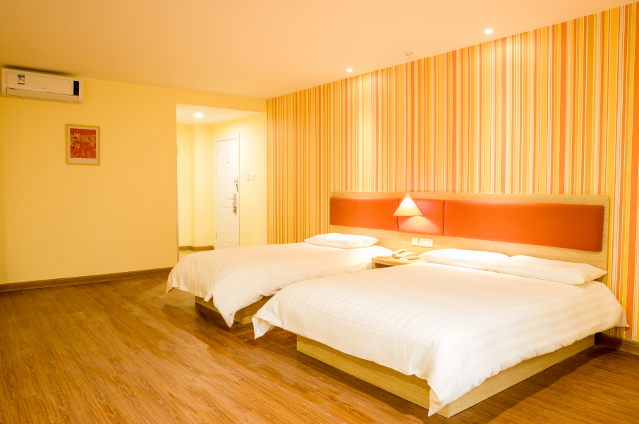 Home inn (Jingxi Jinxiu Ancient Town Longtan Park Branch) 2*