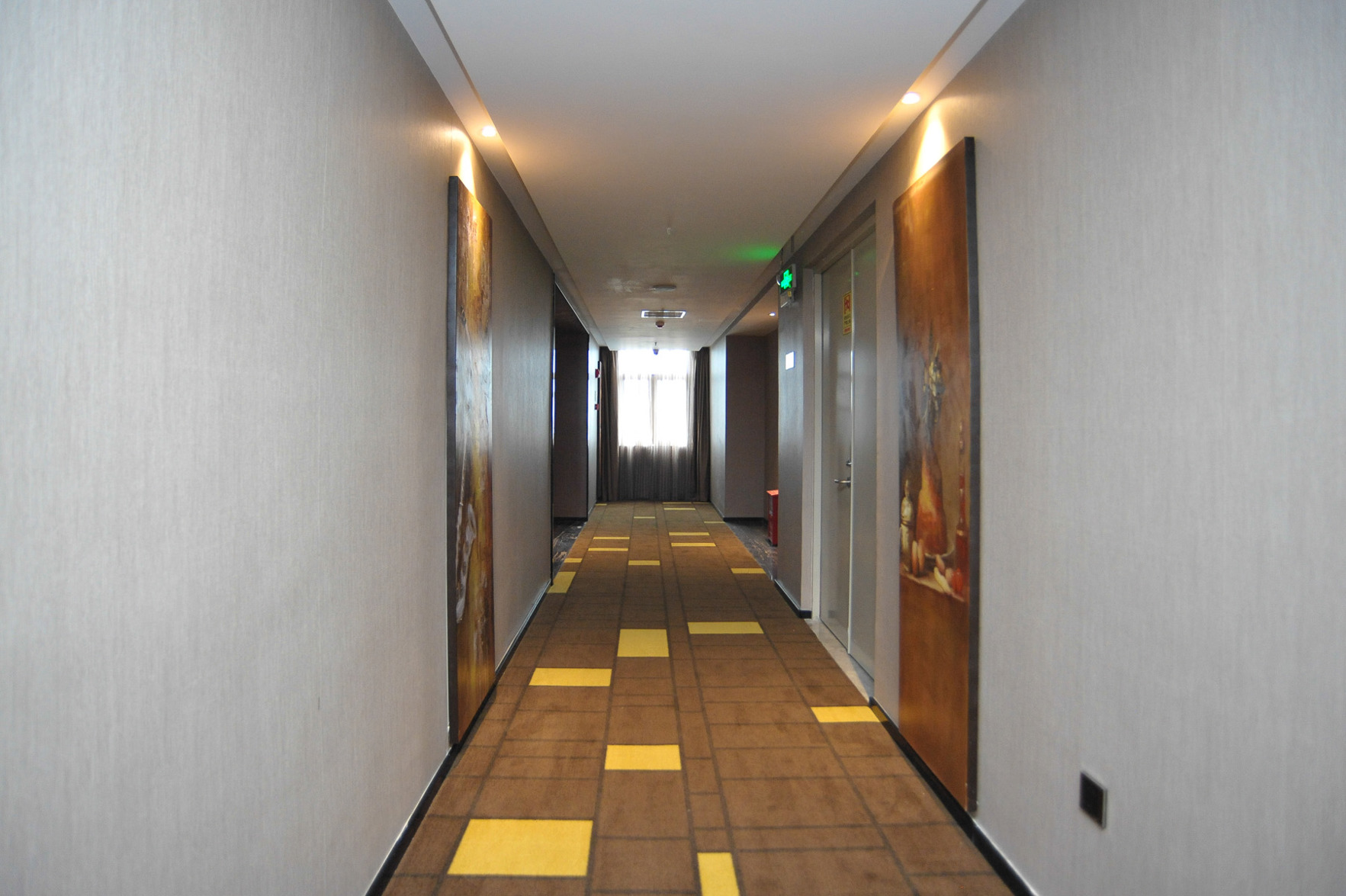 Haina International Hotel (Dongguan Chang'an) 3*