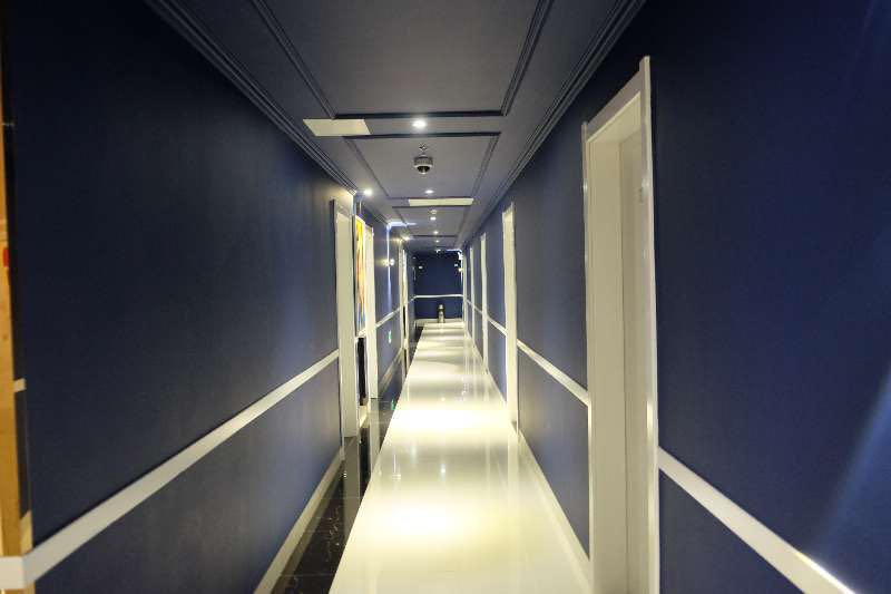 100 Inn Liangpin Hotel (Shanghai Qingpu Industrial Park Xincheng Subway Station) 2*