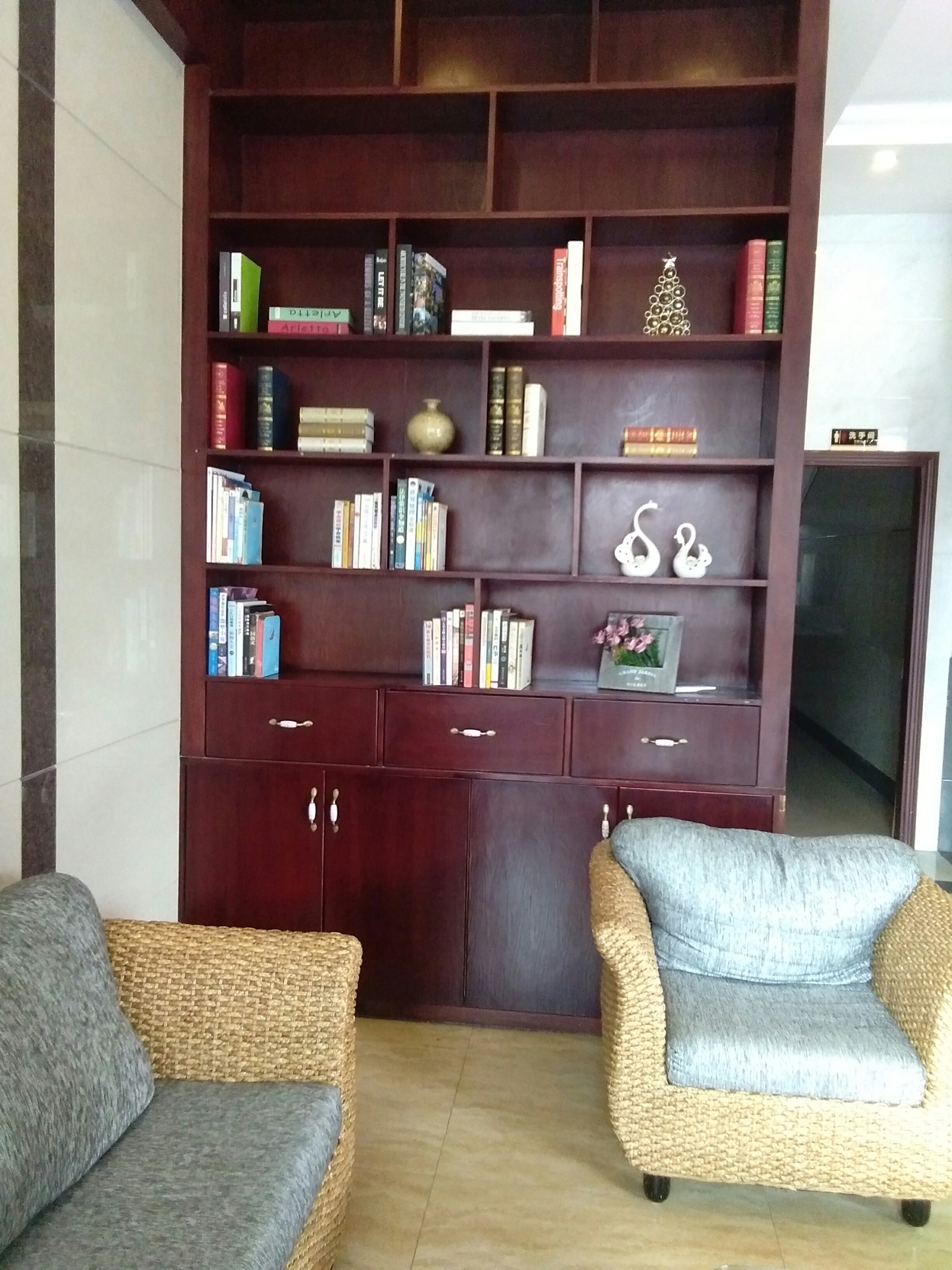 Nanning Wuming Chujian Hotel (bus terminal store) 2*