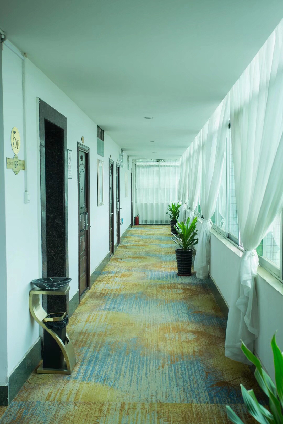 Nanning Wuming Chujian Hotel (bus terminal store) 2*
