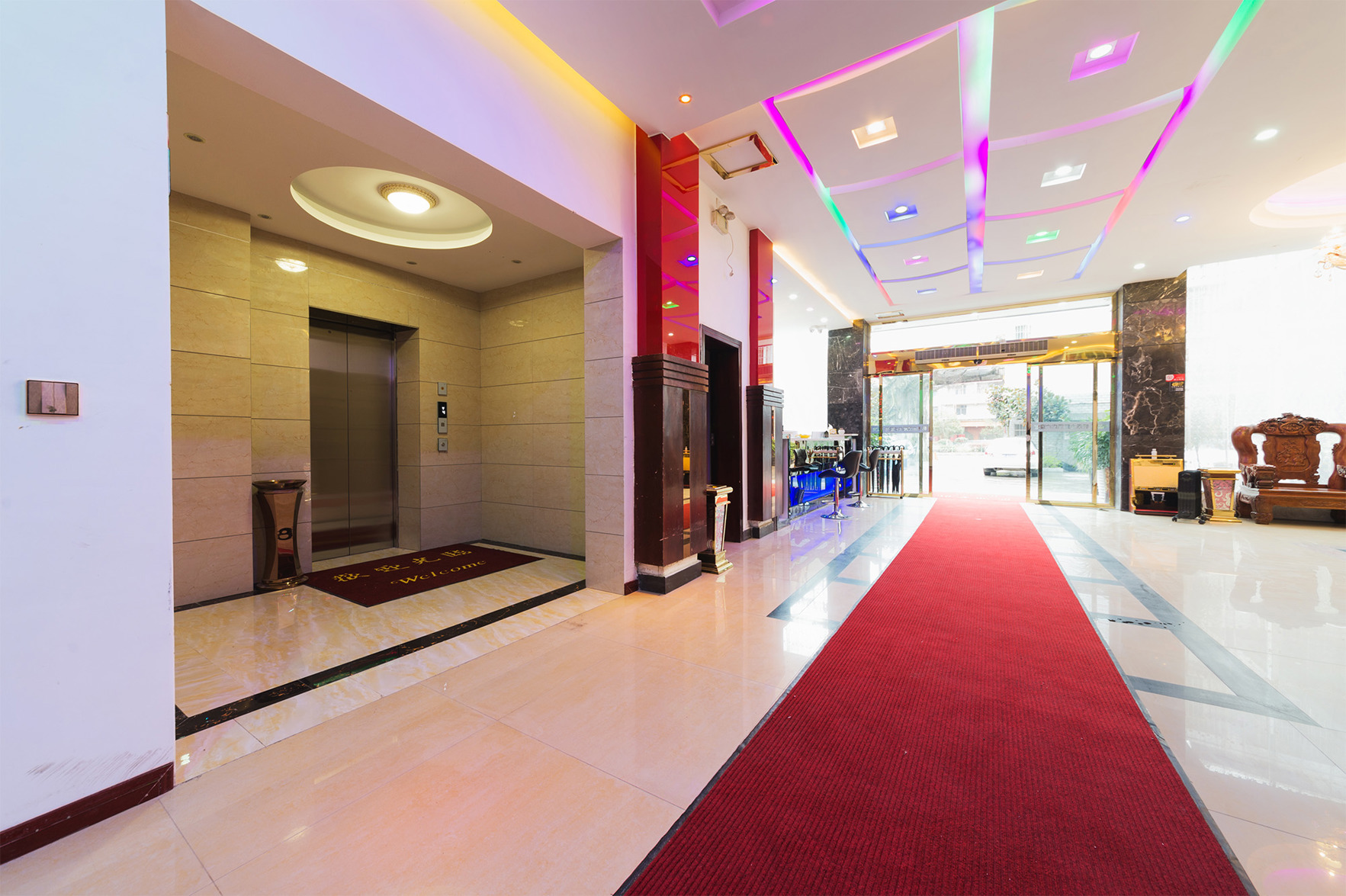 Guiyang Xuanhe Theme Hotel Baiyun Park Branch 2*