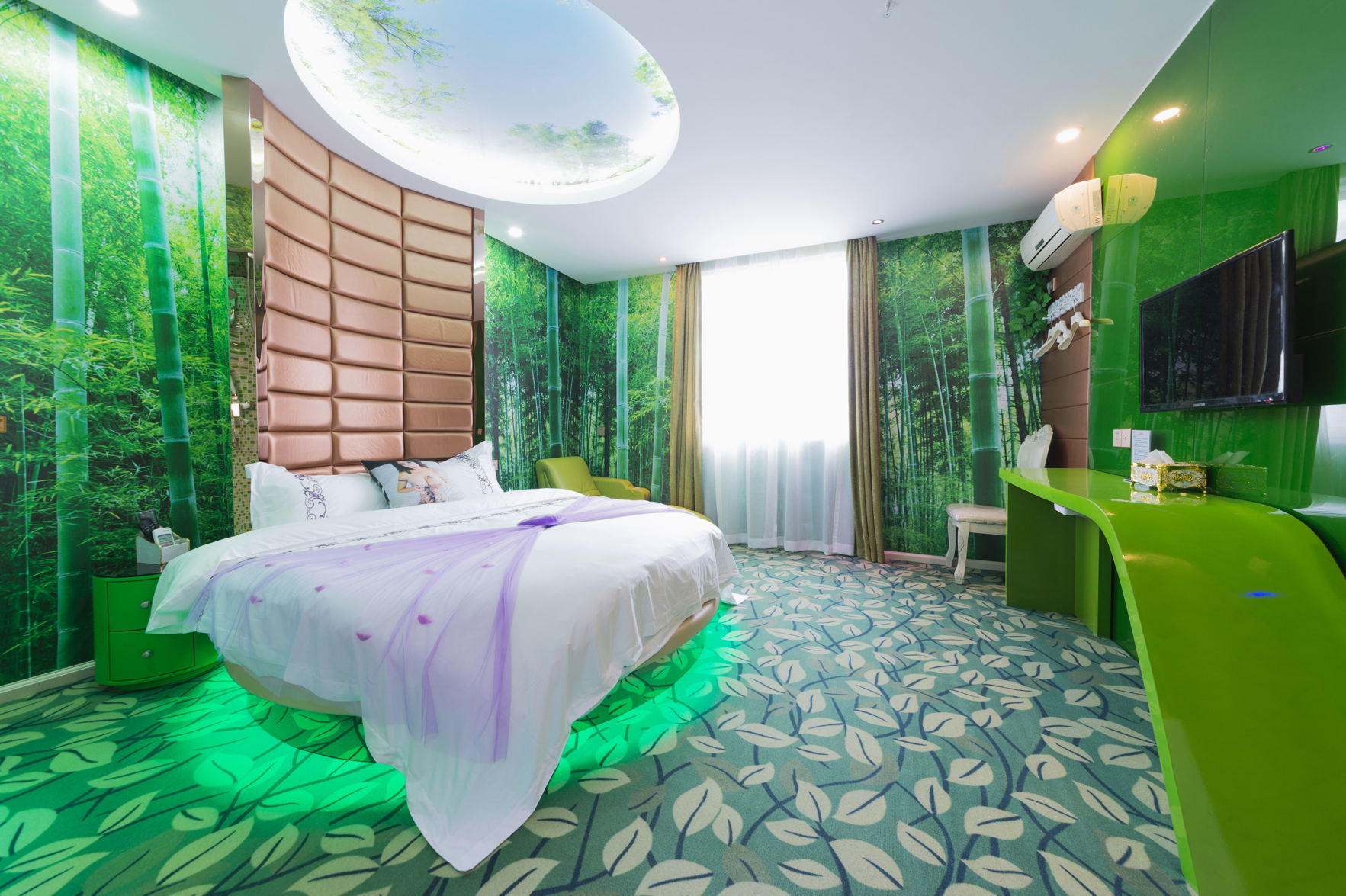 Guiyang Xuanhe Theme Hotel Baiyun Park Branch 2*