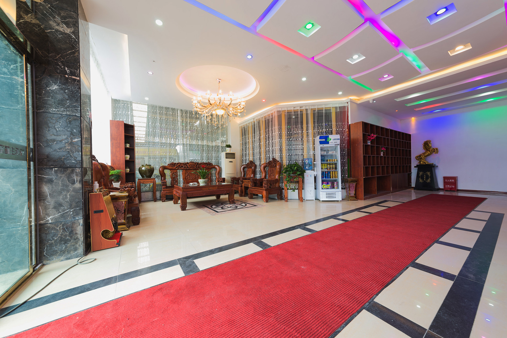 Guiyang Xuanhe Theme Hotel Baiyun Park Branch 2*