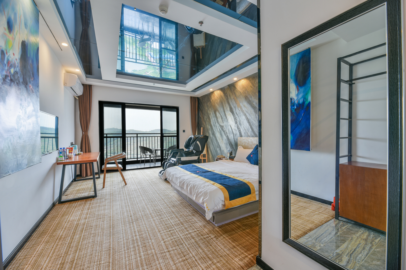 Jingli Fengqing Lake Hotel 2*