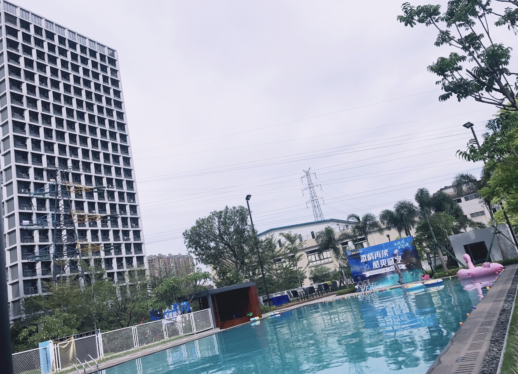 Calman Hotel(Guangzhou Wenchong Shuanggang subway station) 0*