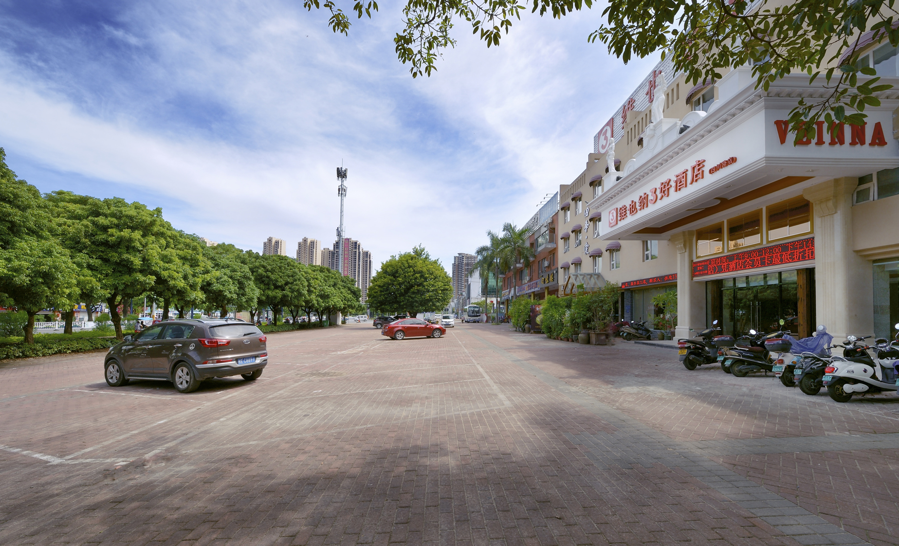 Vienna 3 Best Hotel (Beihai Yintan Guoji Keyun Gang Street) 3*