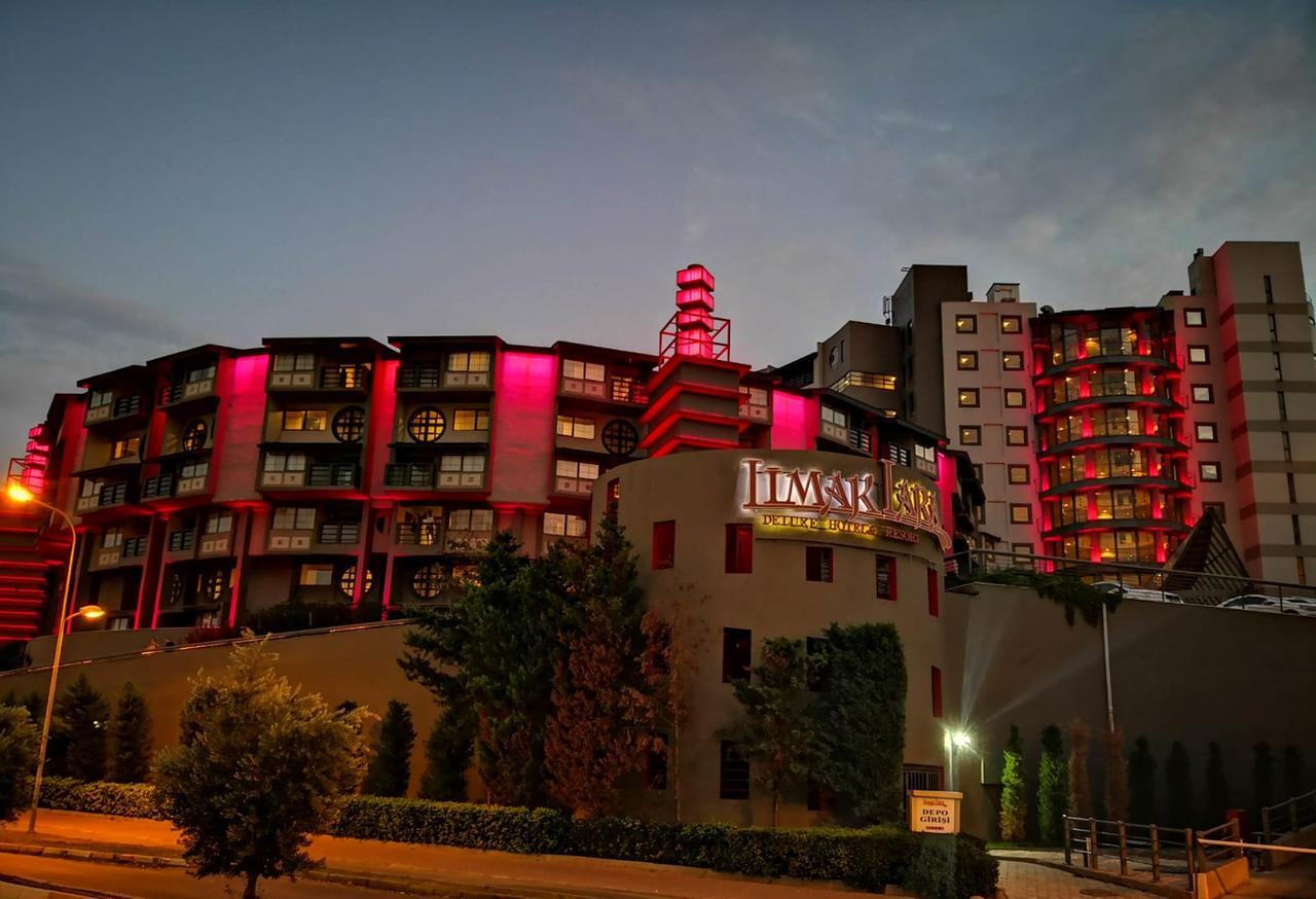 Limak Lara De Luxe Hotel & Resort 5*