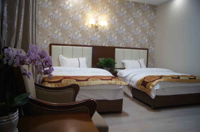 qingyahotel 2*