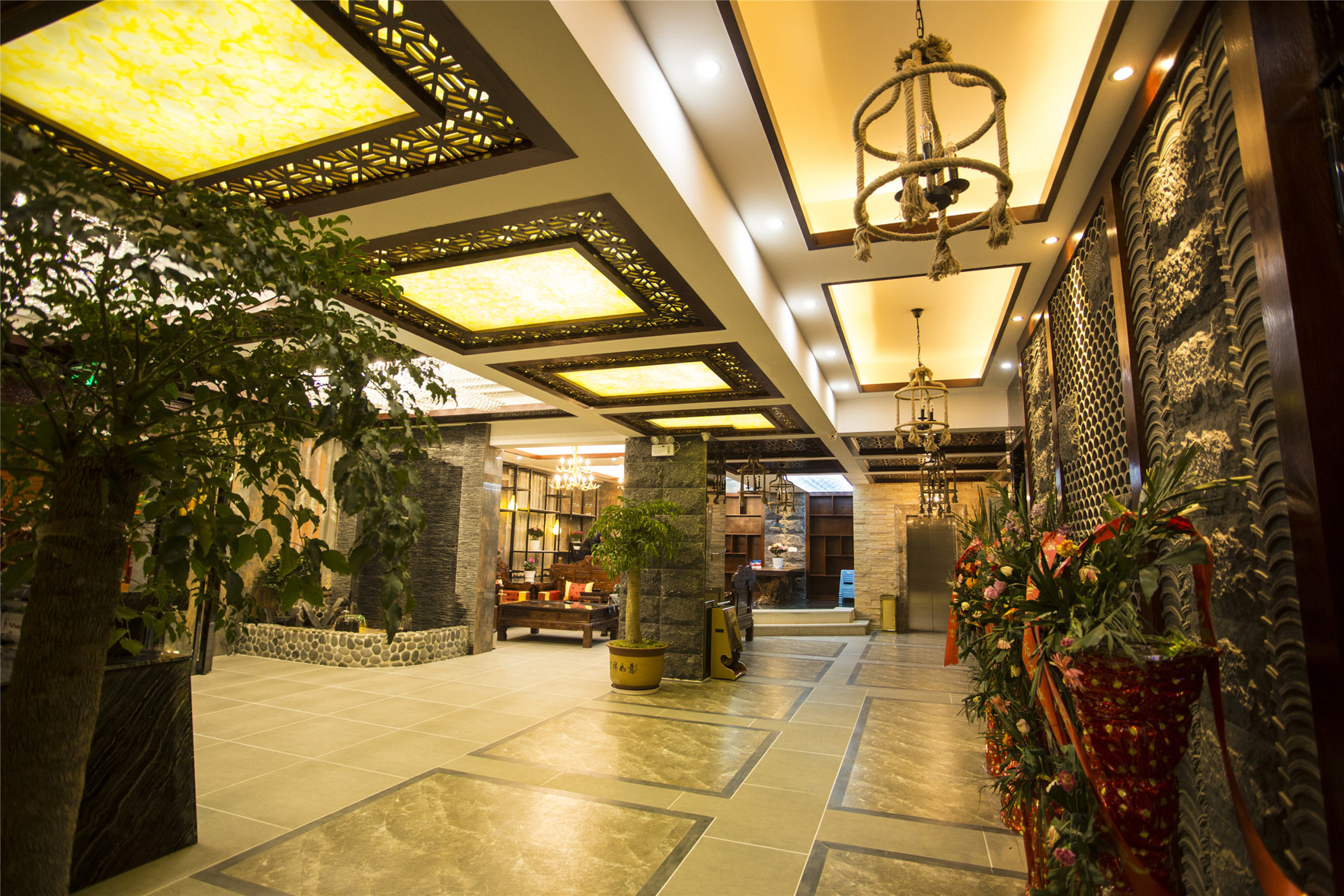 Haoyue Shijia Hotel 2*