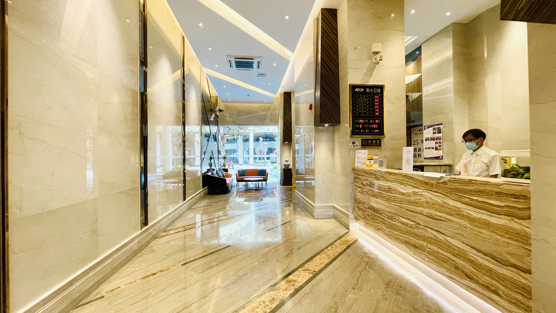 Foshan Leshui Mansion (Leliu Port West Road Branch) 3*
