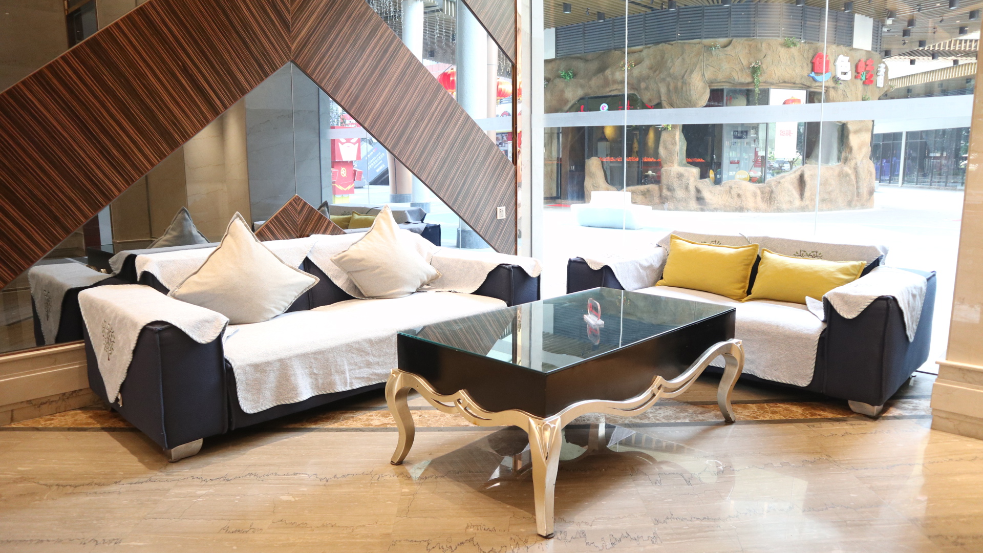 Foshan Leshui Mansion (Leliu Port West Road Branch) 3*